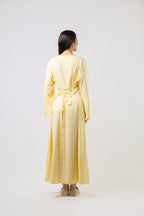 Robe Longue Boutonnée à Manches Évasées
