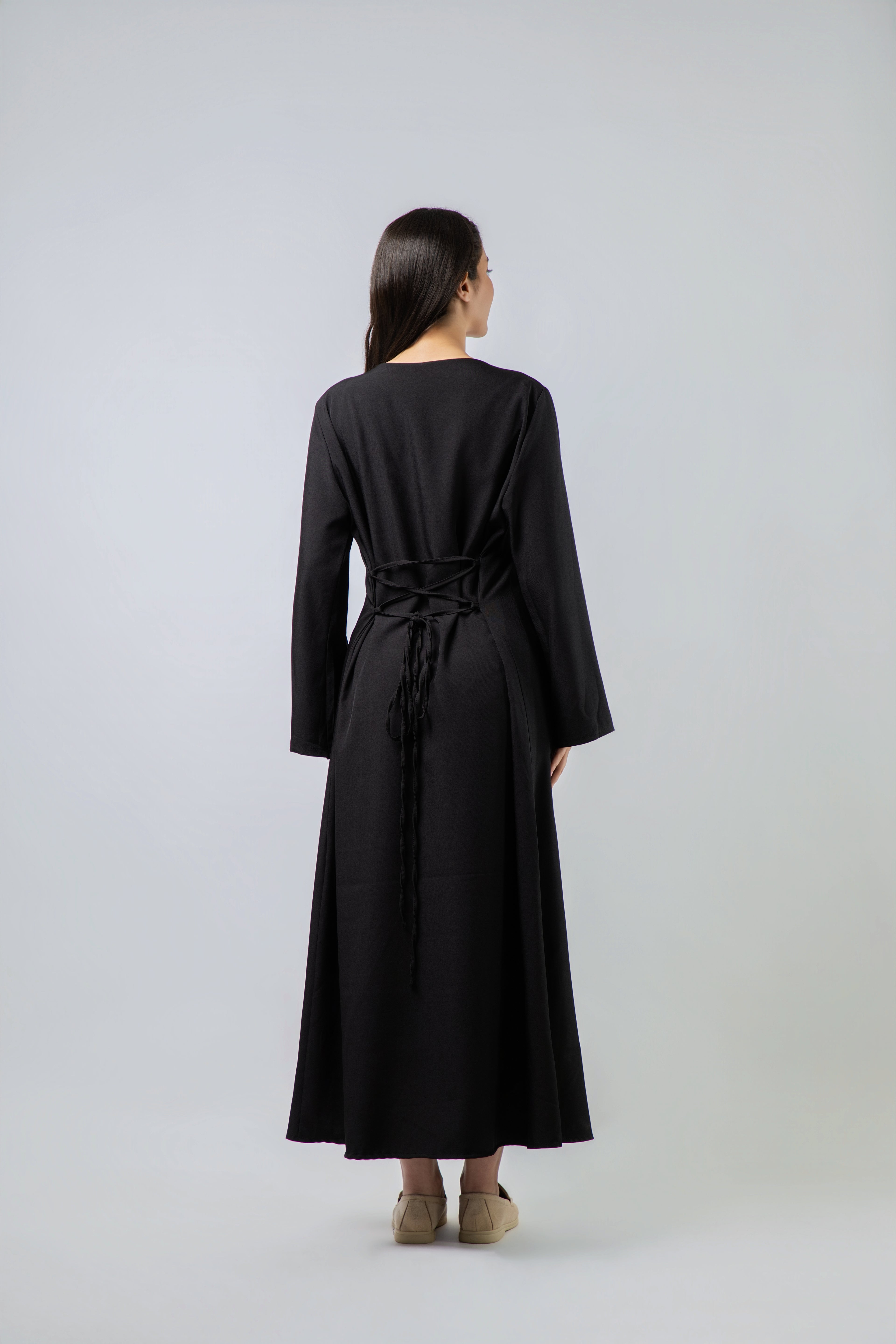 Robe Longue Boutonnée à Manches Évasées