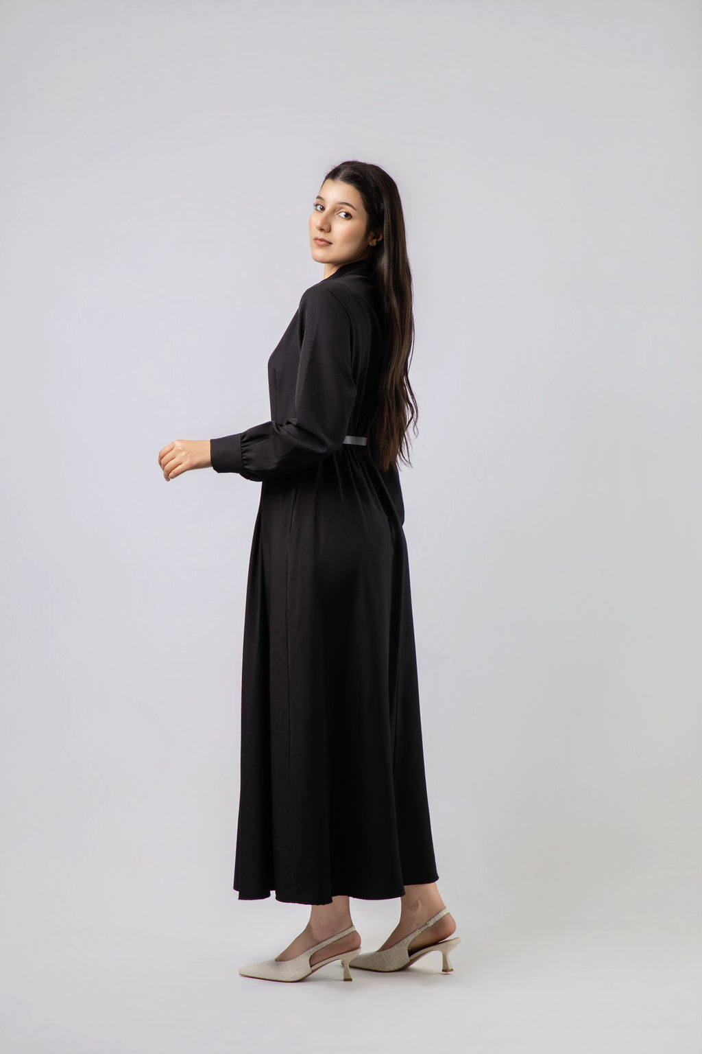 Robe Longue Élégante à Plis