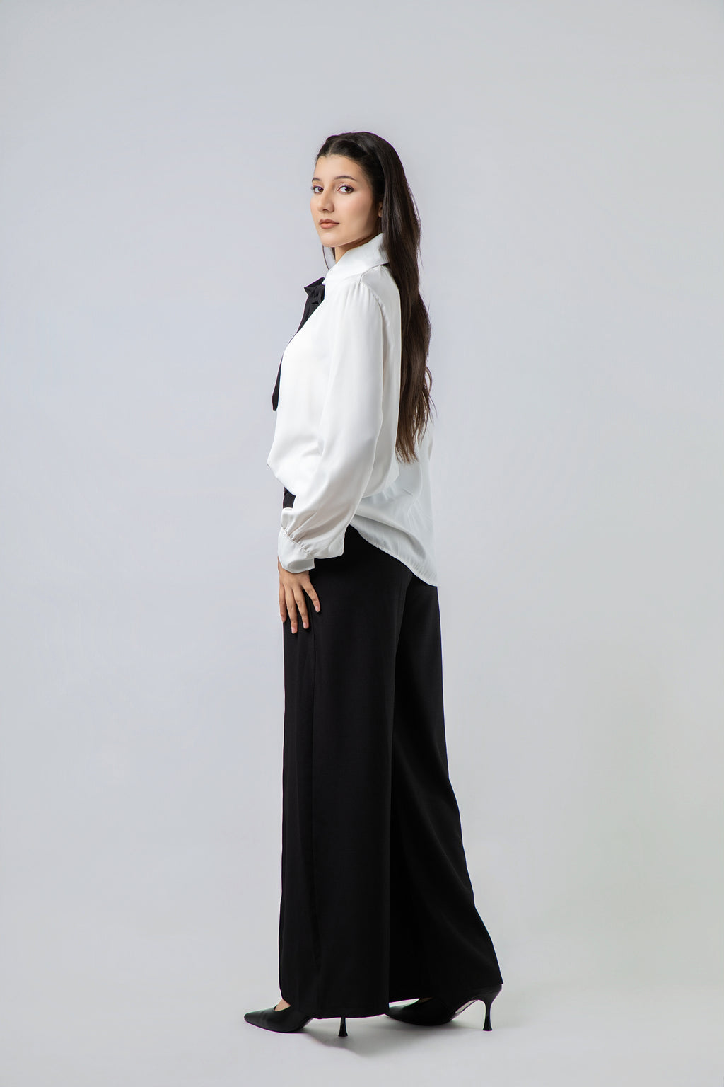 Ensemble Pantalon et Chemisier Élégant