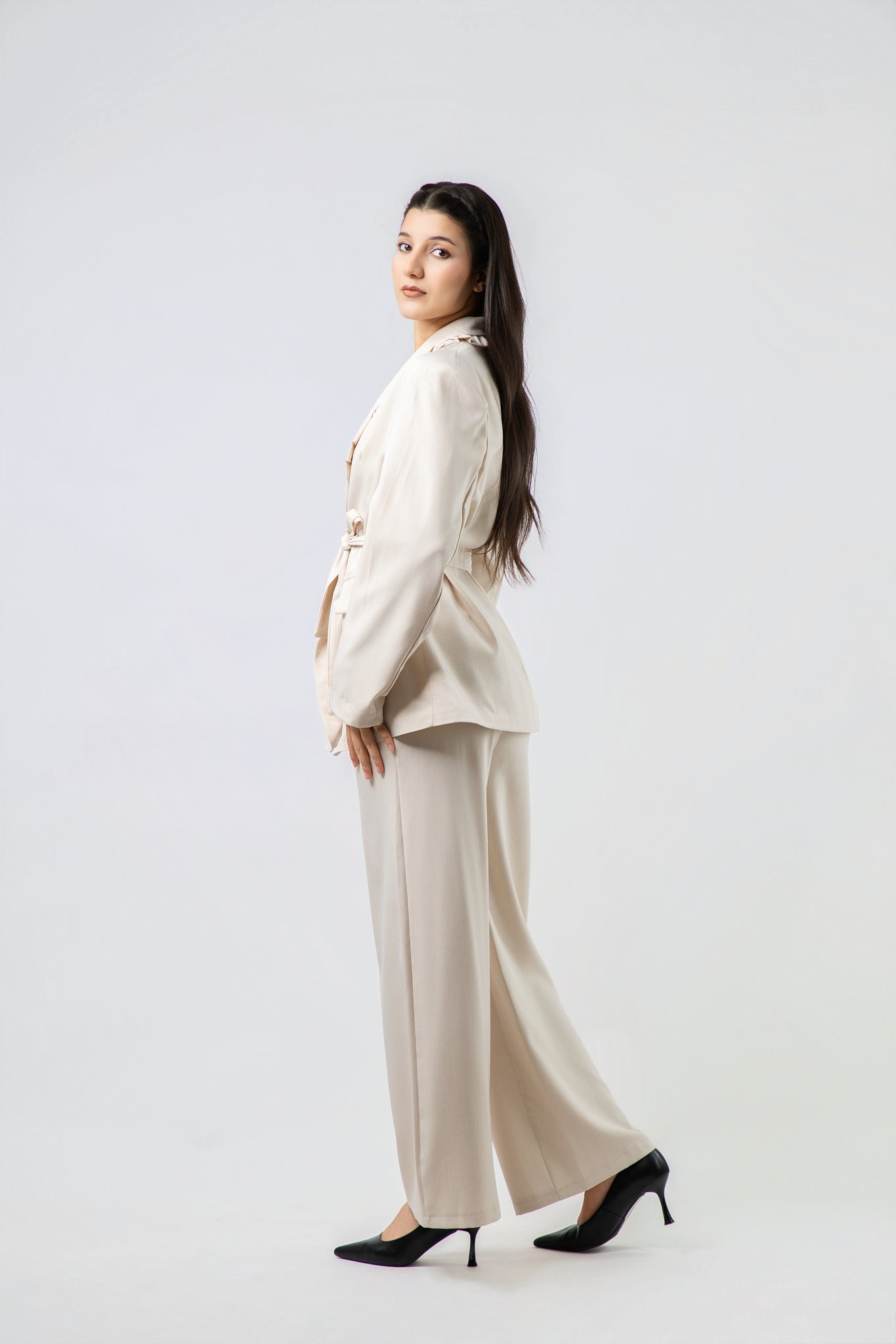 Ensemble Tailleur Pantalon à Volants