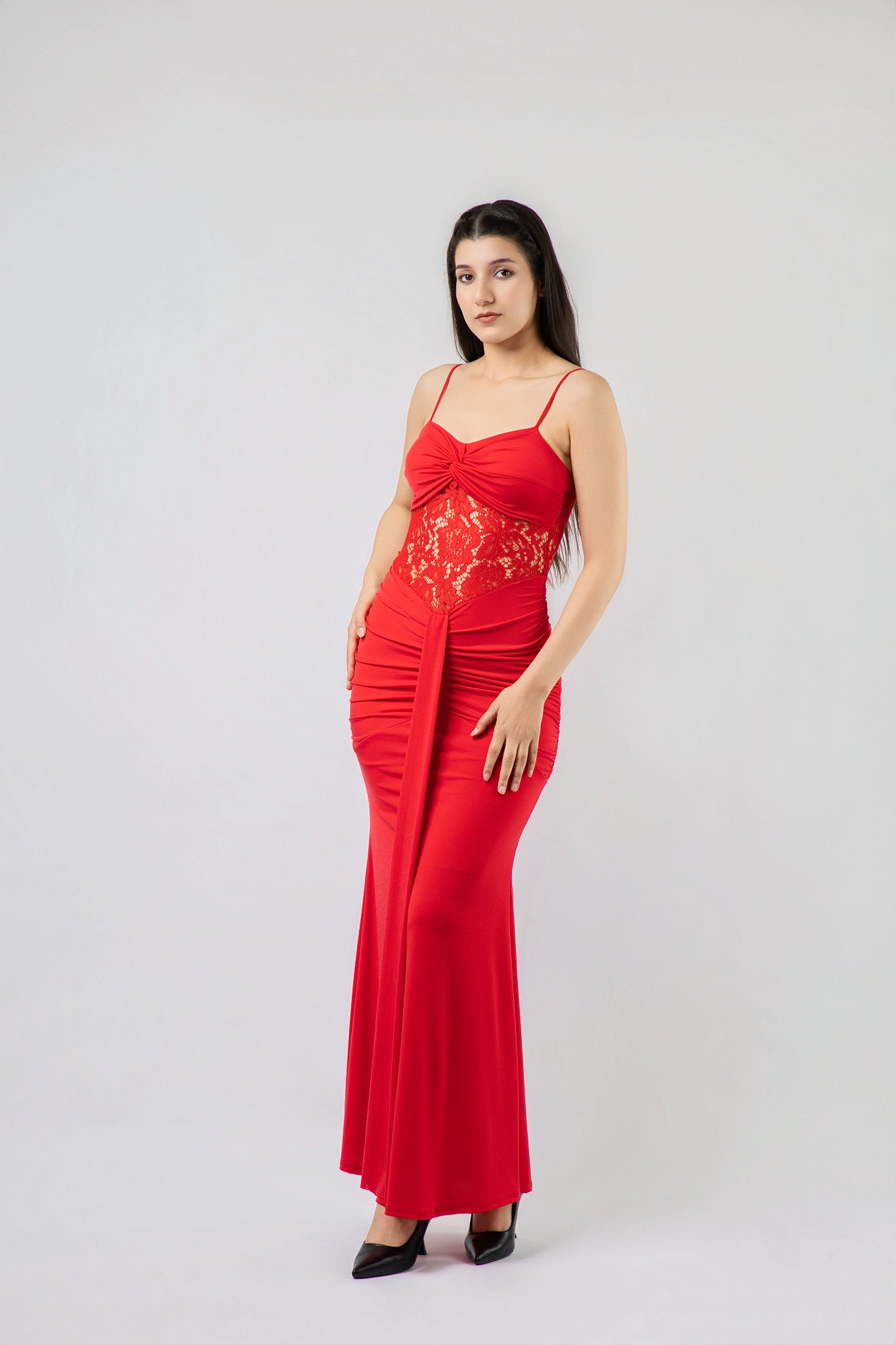 Robe de Soirée Sirène à Détails Dentelle
