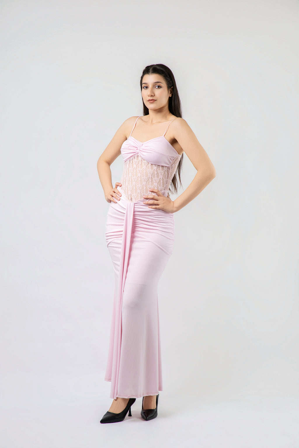 Robe de Soirée Sirène à Détails Dentelle