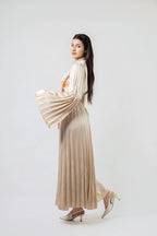 Robe Longue Satinée à Détails Plissés
