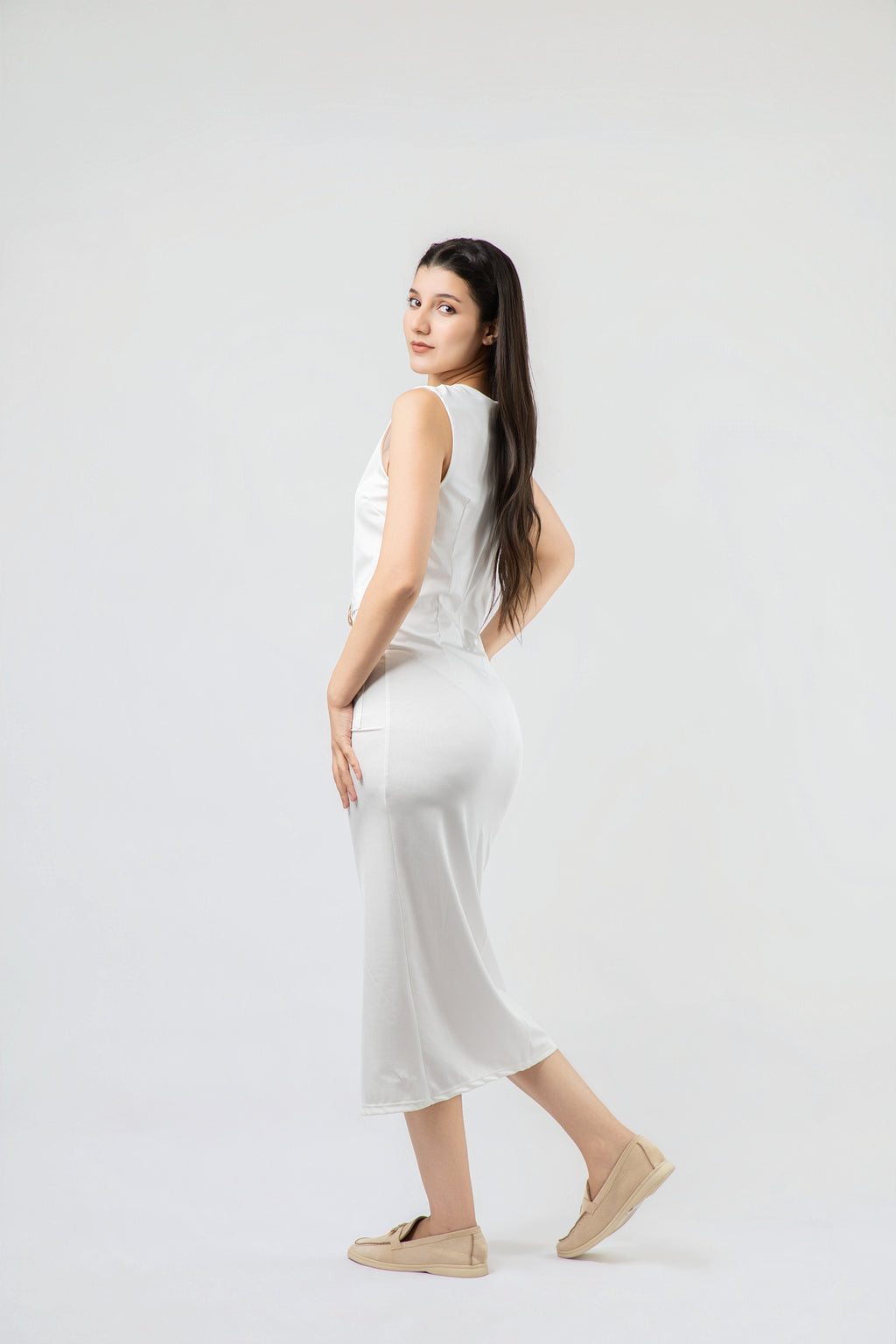 Robe Midi Ajustée à Boutonnage Central