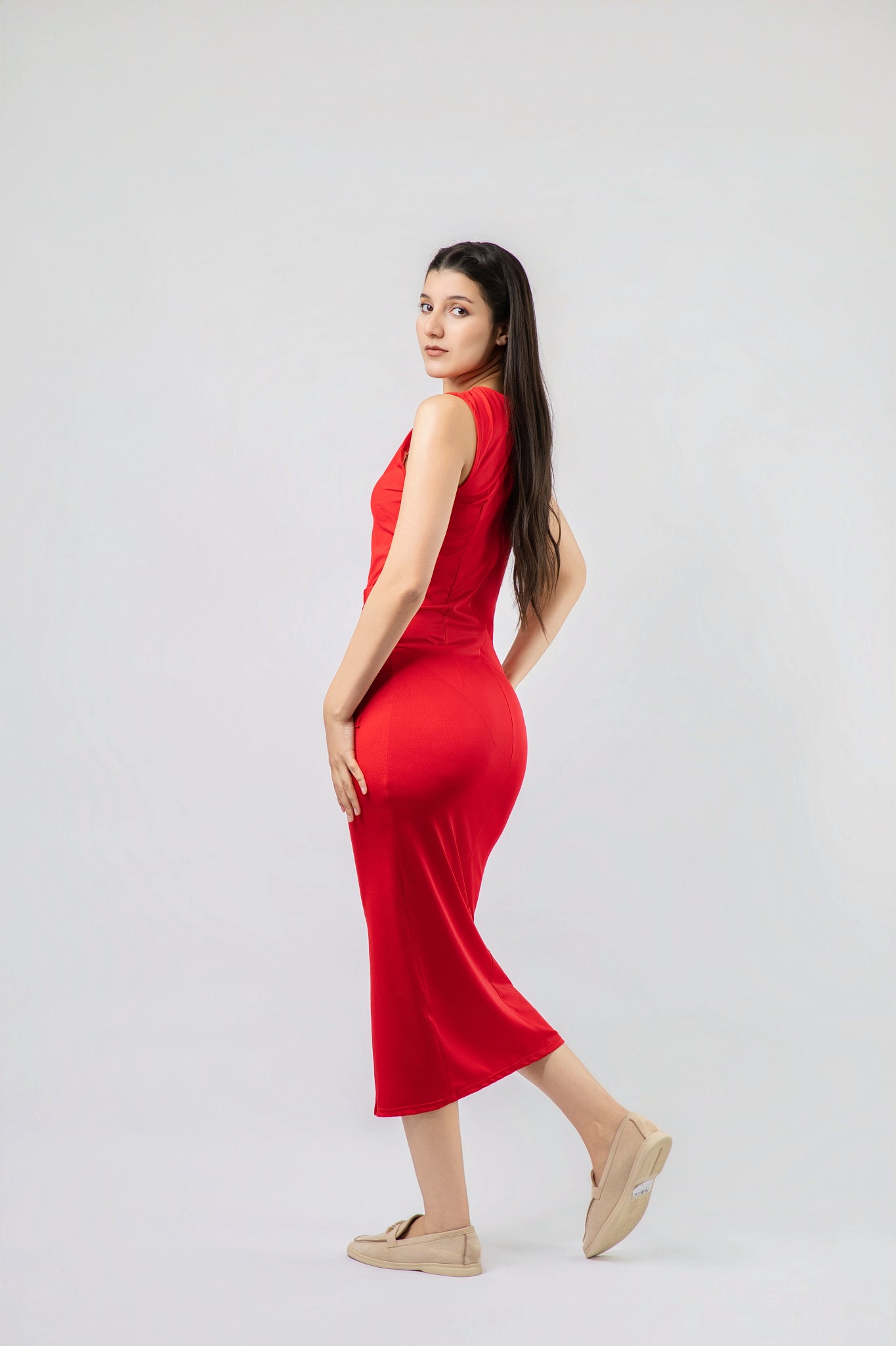 Robe Midi Ajustée à Boutonnage Central