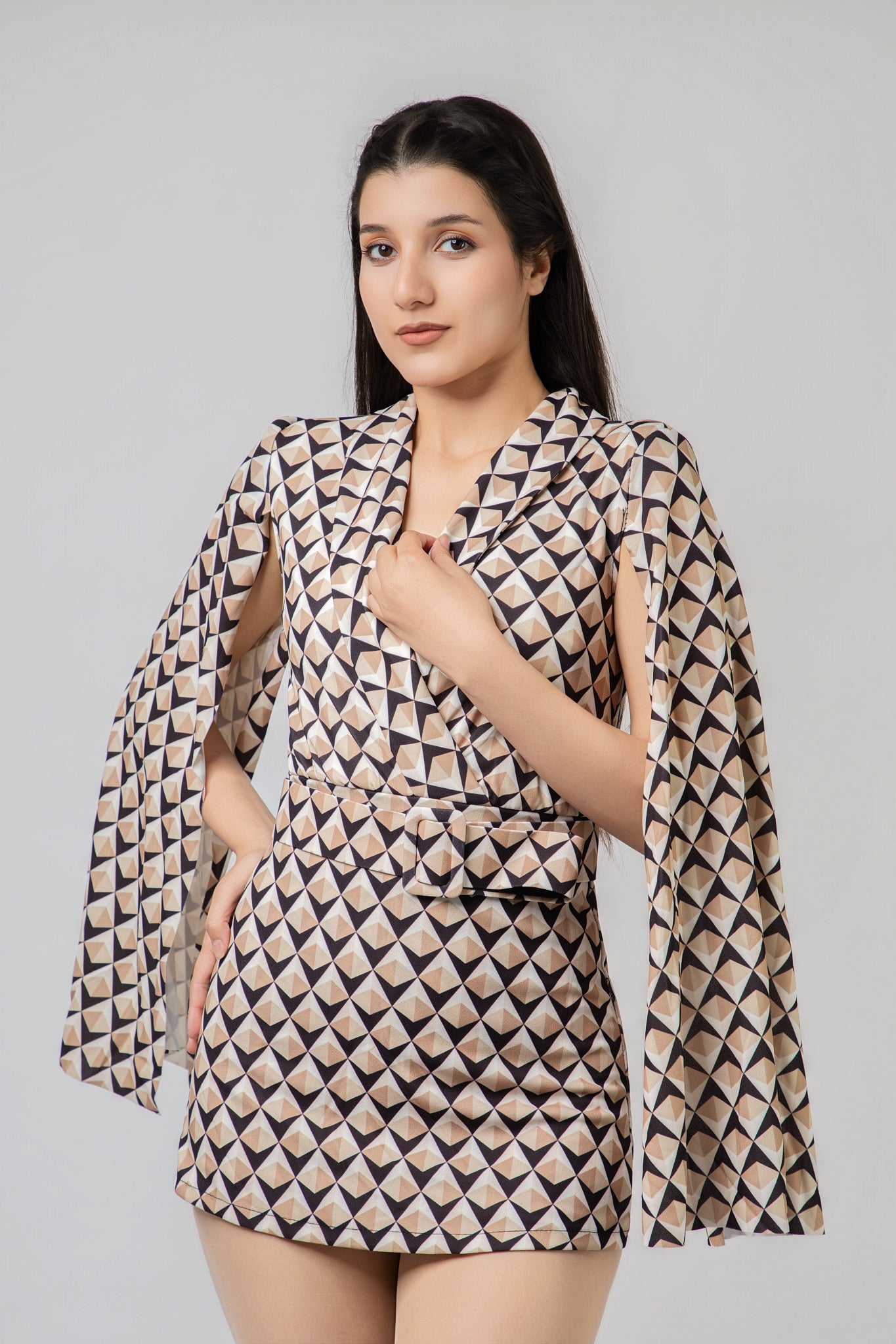 Combi-Short à Effet Cape Géo-Chic