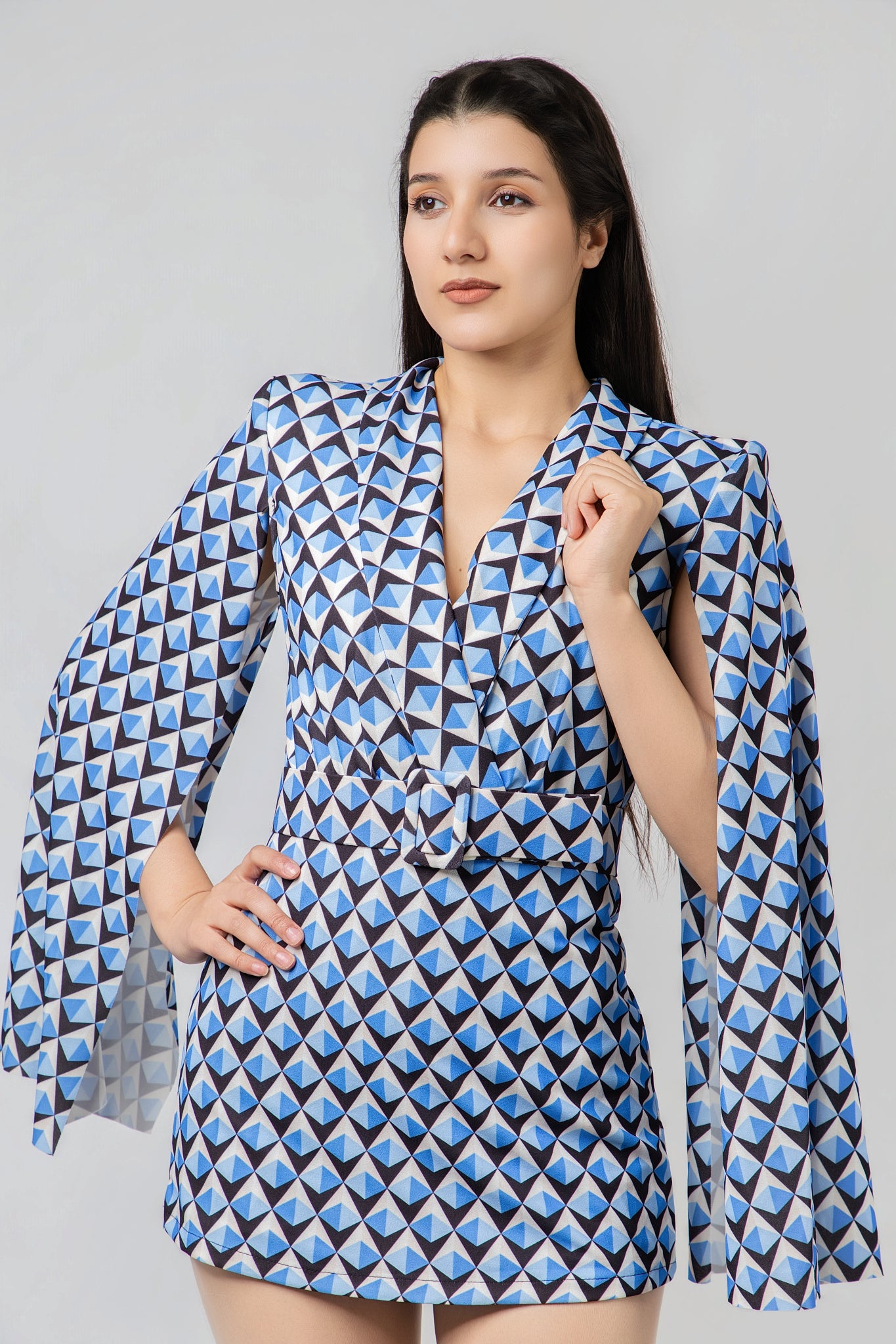 Combi-Short à Effet Cape Géo-Chic