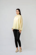 Blouse à Pois en Mousseline Éthérée